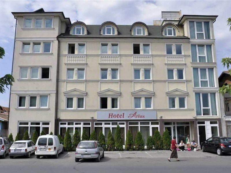 נובי פאזאר Hotel Atlas מראה חיצוני תמונה