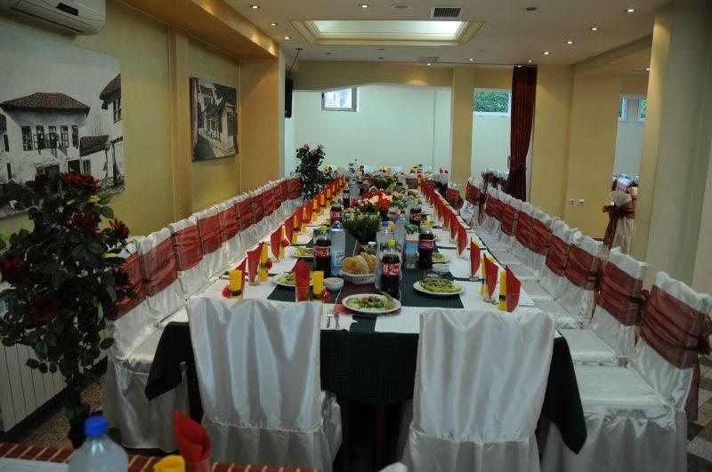 נובי פאזאר Hotel Atlas מראה חיצוני תמונה